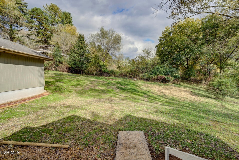 Photo #24: 133 Pinehurst Drive