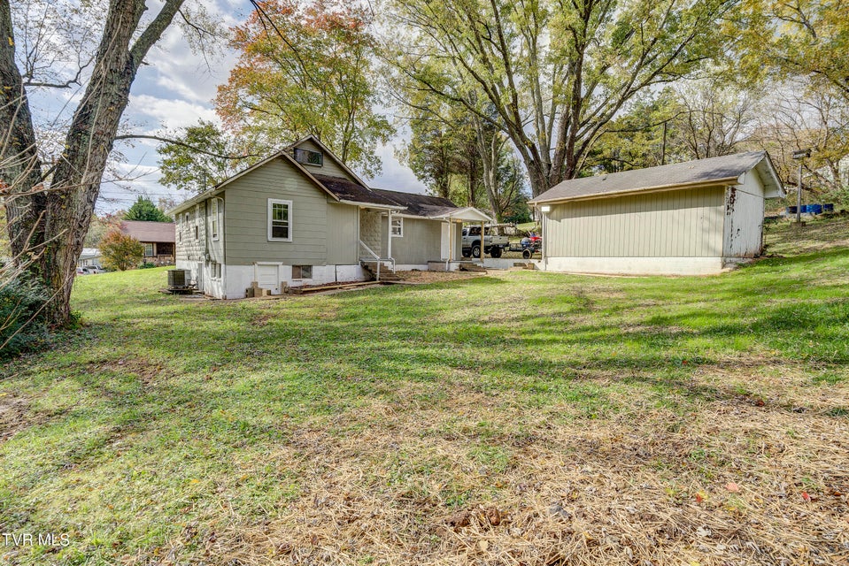 Photo #26: 133 Pinehurst Drive