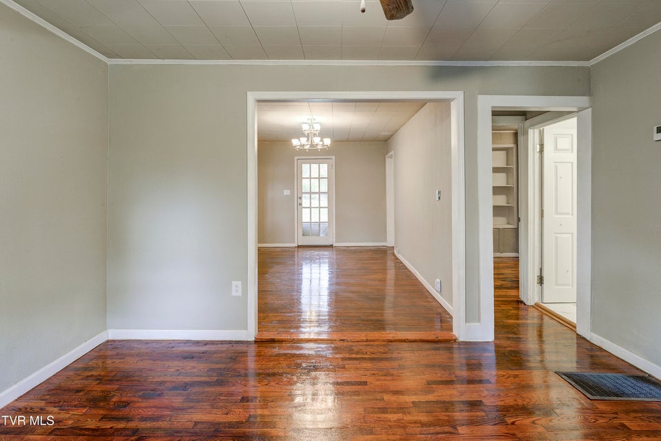 Photo #5: 133 Pinehurst Drive