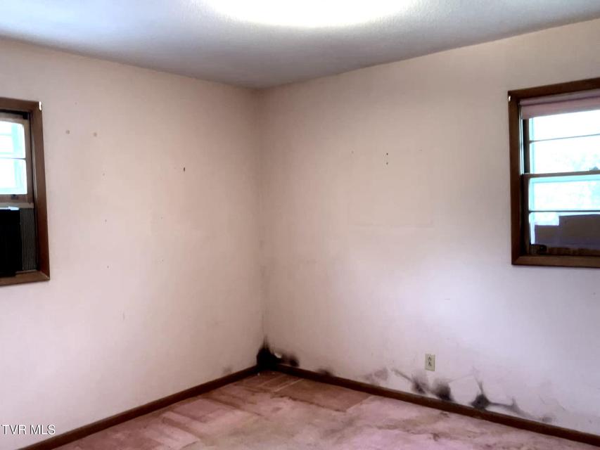 Photo #15: 1917 Club Drive