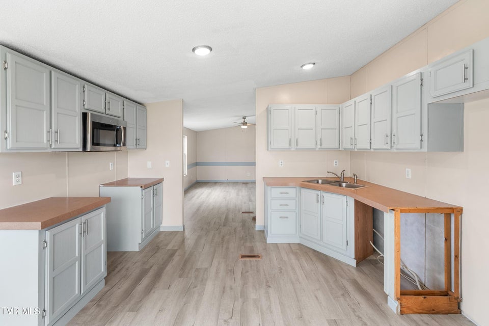 Photo #9: 420 Meadow Branch Road