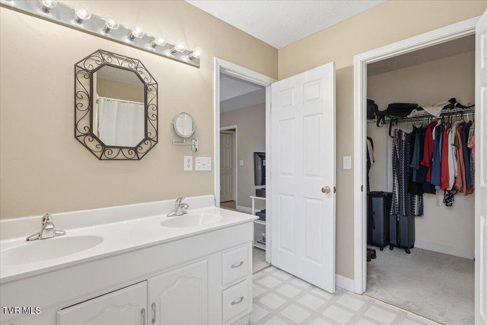 Photo #17: 103 Indian Shores Overlook 