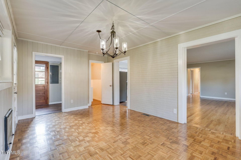 Photo #14: 102 College View Drive