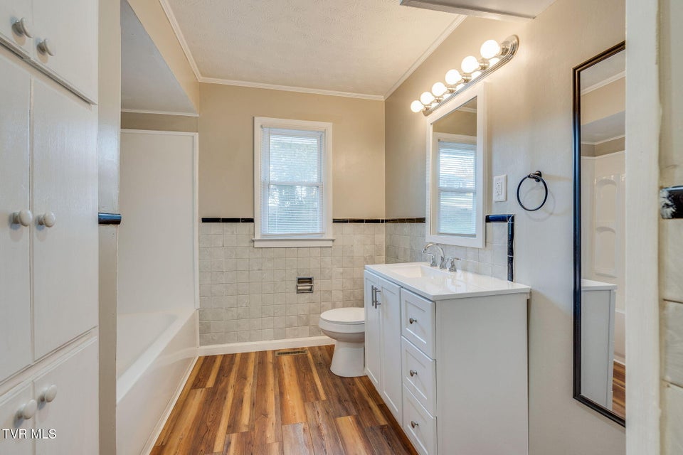 Photo #22: 102 College View Drive