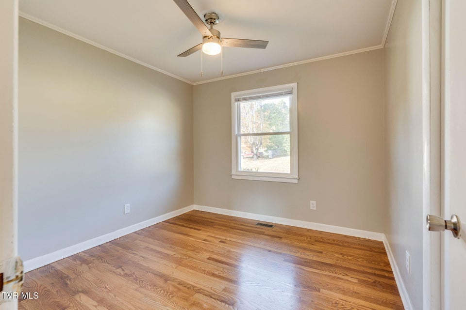 Photo #23: 102 College View Drive