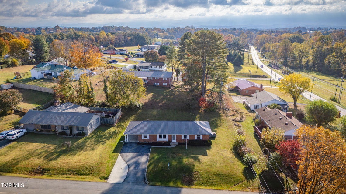 Photo #33: 102 College View Drive