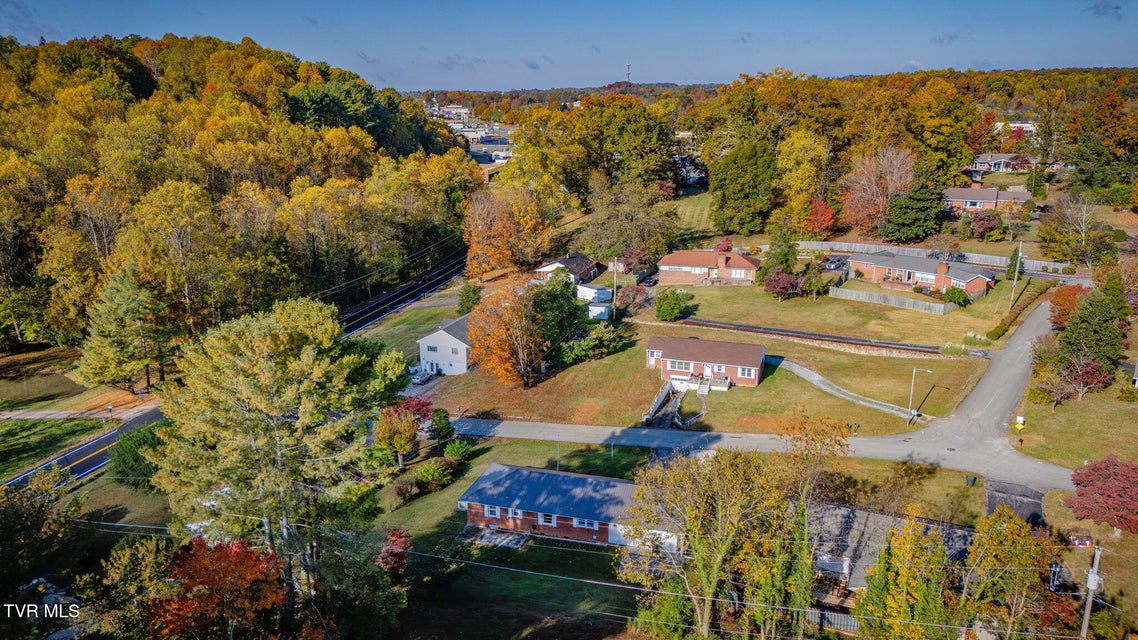 Photo #35: 102 College View Drive