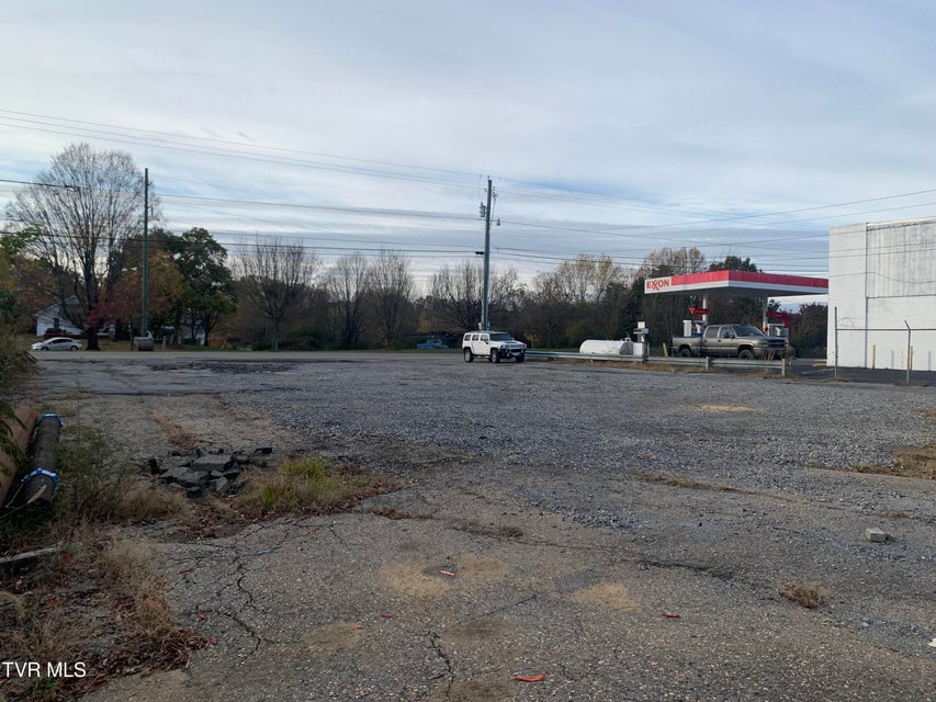 Photo #7: 4045 Weaver Pike