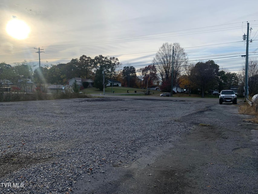 Photo #4: 4045 Weaver Pike