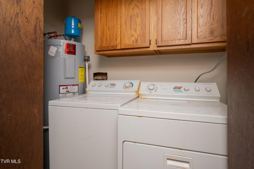 Photo #25: 3514 Lakeshore Drive