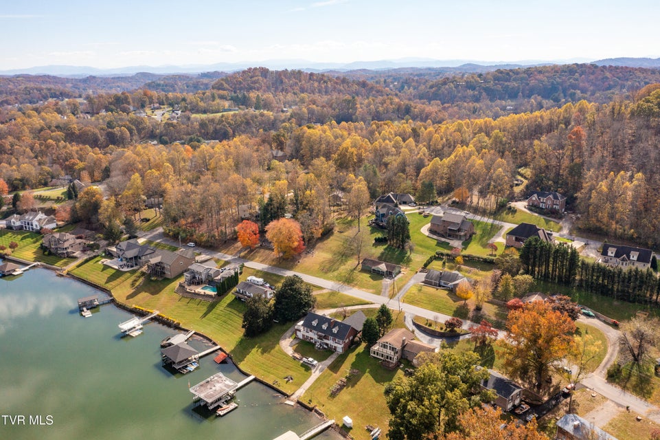 Photo #62: 3514 Lakeshore Drive