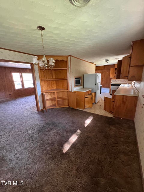 Photo #28: 505 Woodhaven Drive