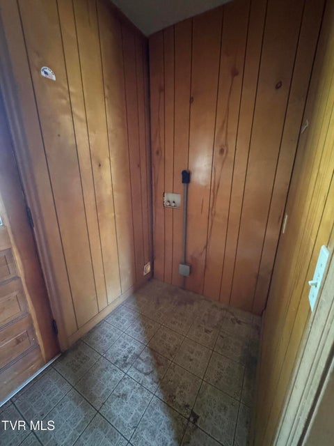 Photo #34: 505 Woodhaven Drive