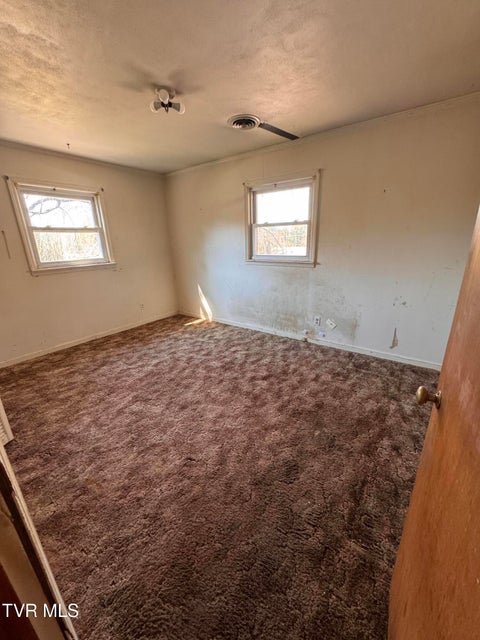 Photo #38: 505 Woodhaven Drive