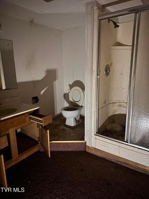 Photo #53: 505 Woodhaven Drive