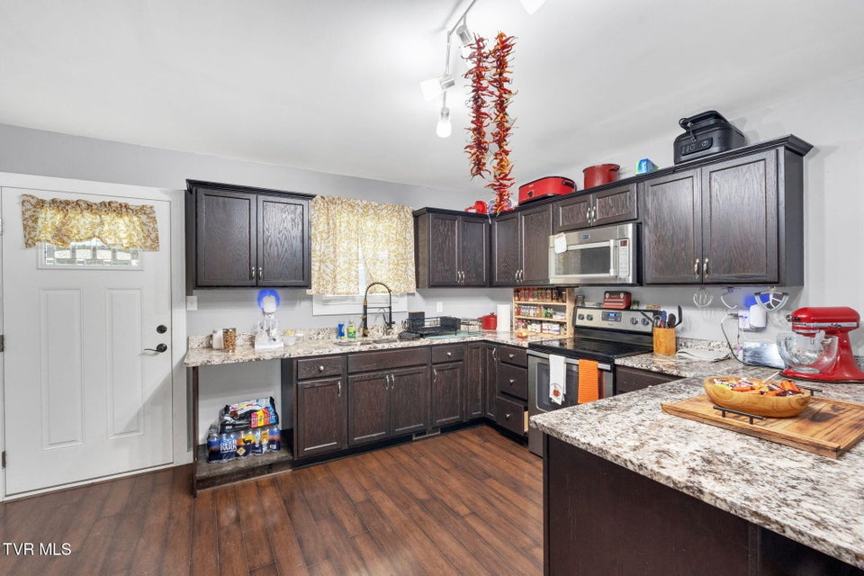 Photo #9: 487 Kearney Road