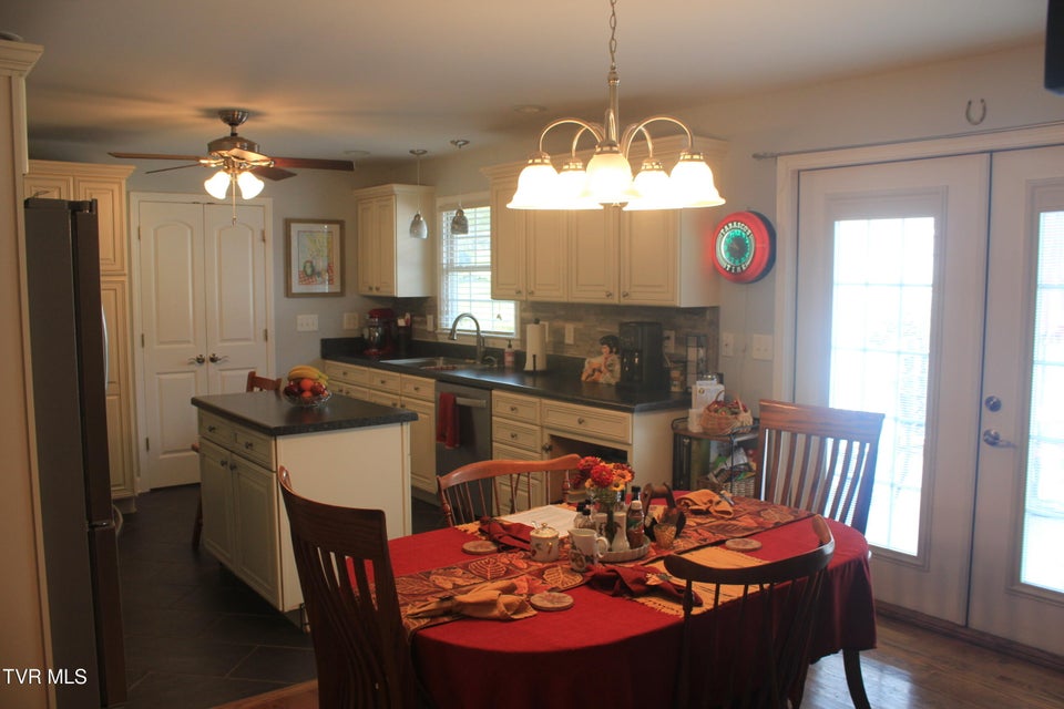 Photo #6: 5028 Dublin Rd 