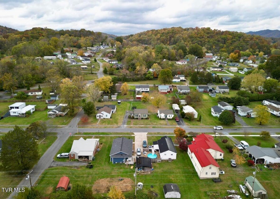 Photo #10: 904 Walker Street