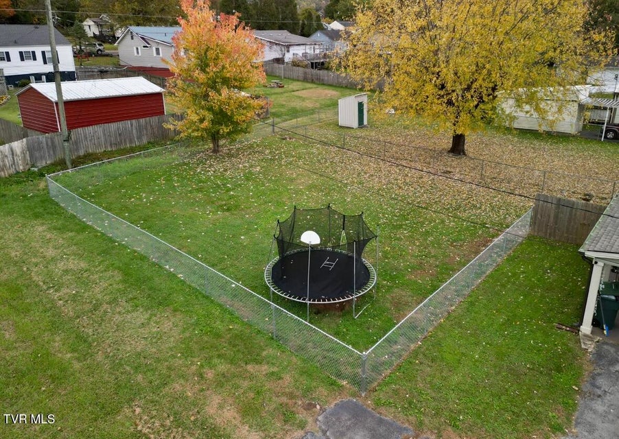 Photo #14: 904 Walker Street