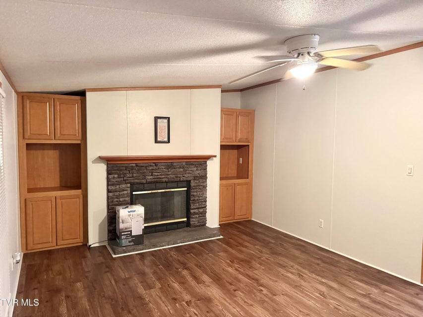 Photo #4: 1216 2nd Ave 