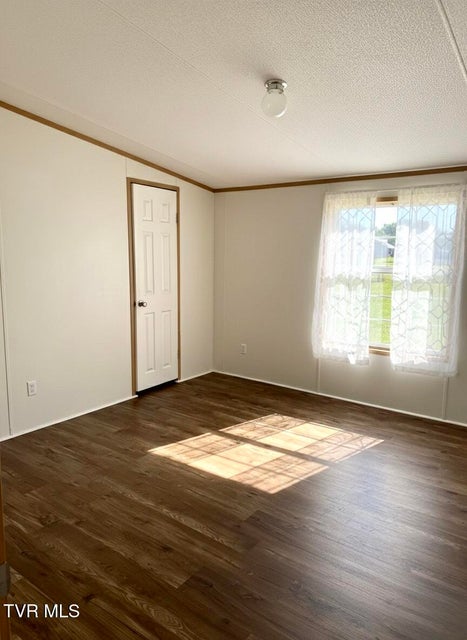 Photo #12: 1216 2nd Ave 