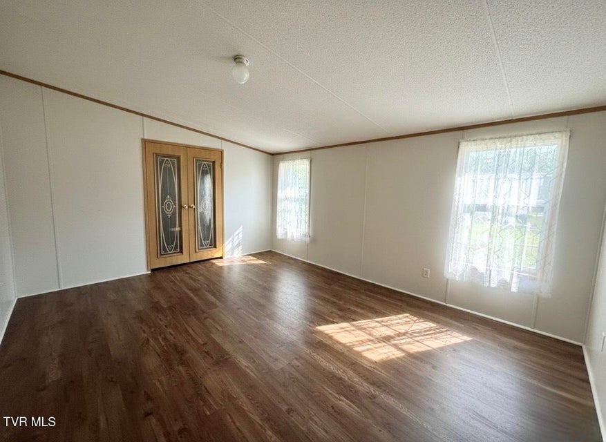 Photo #13: 1216 2nd Ave 