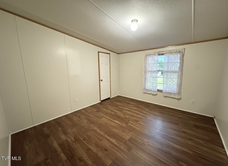 Photo #14: 1216 2nd Ave 