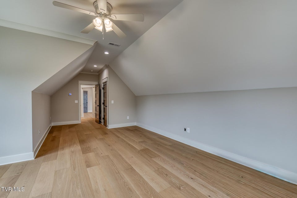 Photo #55: 417 Oliver Approach 