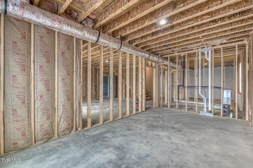 Photo #68: 417 Oliver Approach 