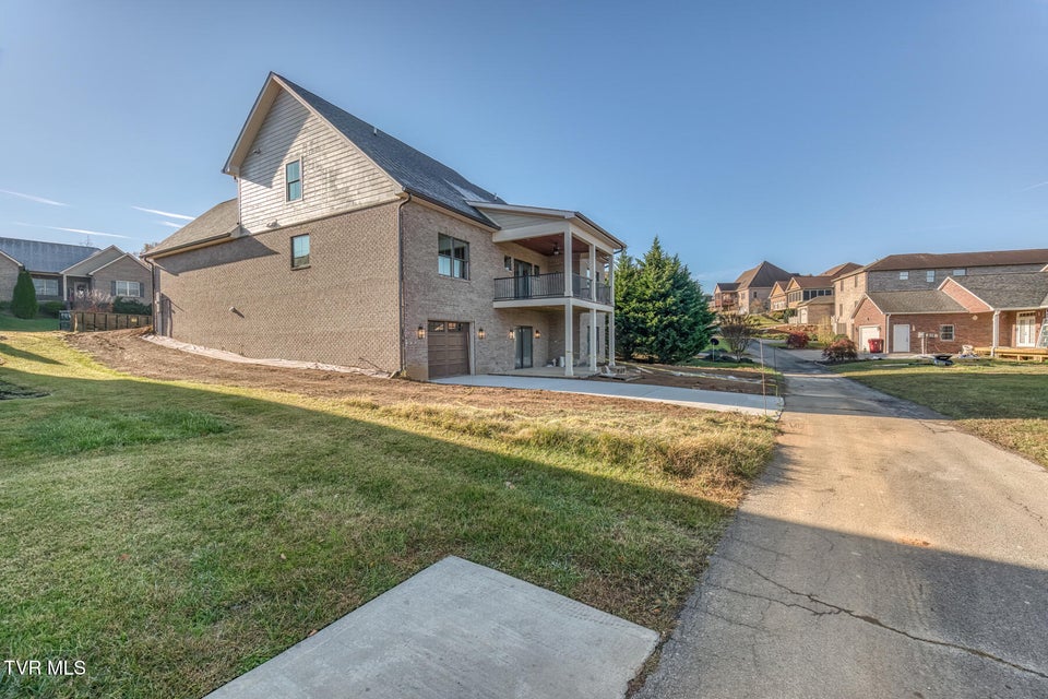 Photo #78: 417 Oliver Approach 