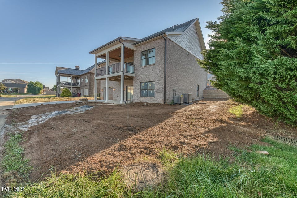 Photo #81: 417 Oliver Approach 