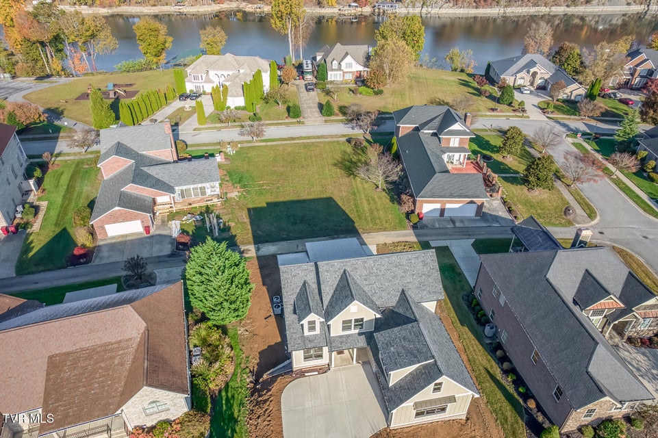 Photo #83: 417 Oliver Approach 