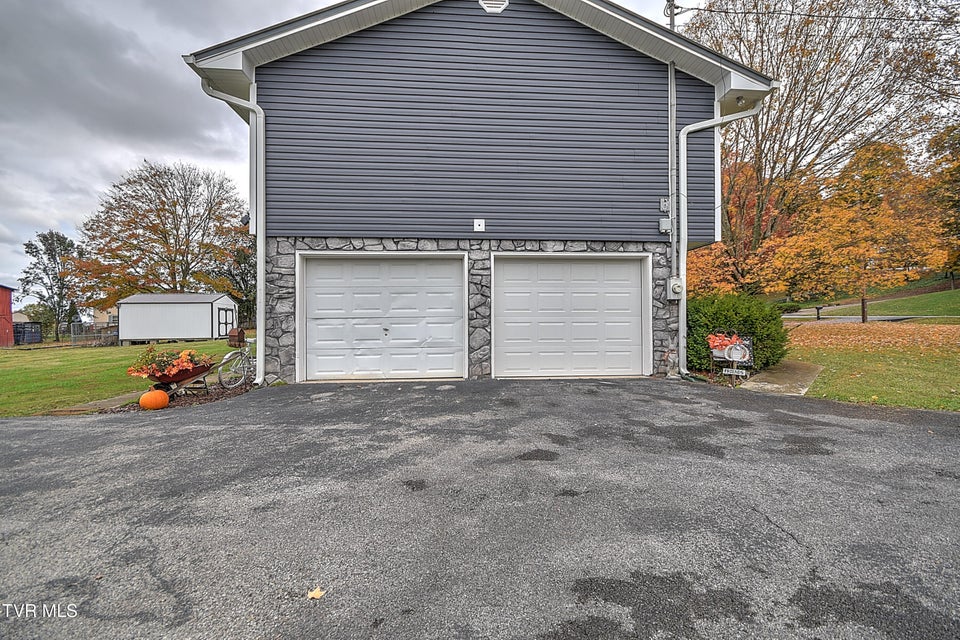 Photo #38: 725 Gray Sta-Sul Springs Road