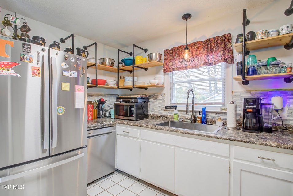 Photo #13: 304 Deerfield Drive