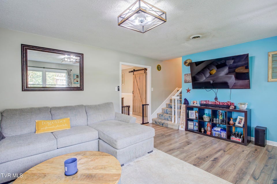 Photo #9: 304 Deerfield Drive