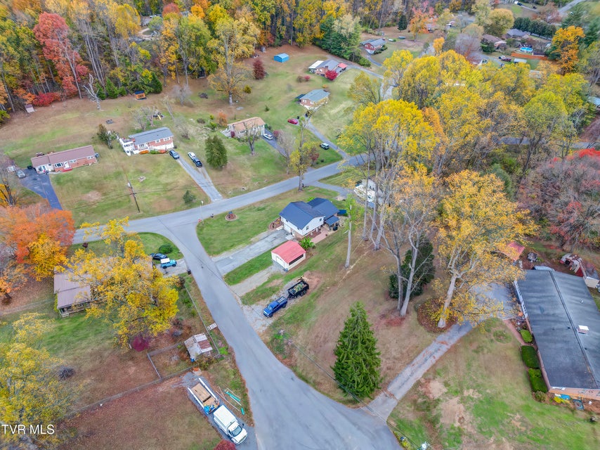 Photo #42: 304 Deerfield Drive