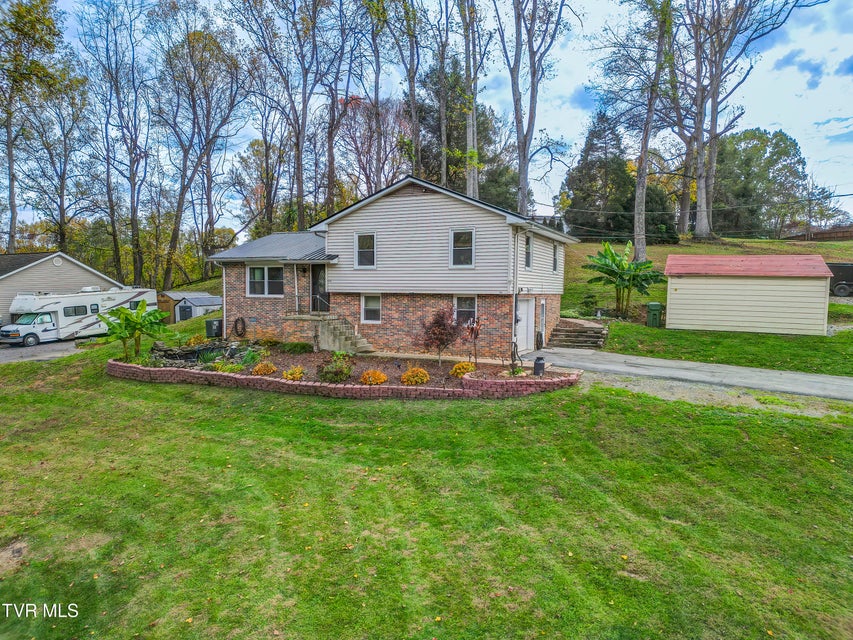 Photo #36: 304 Deerfield Drive