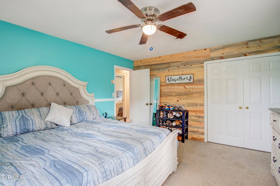 Photo #16: 304 Deerfield Drive