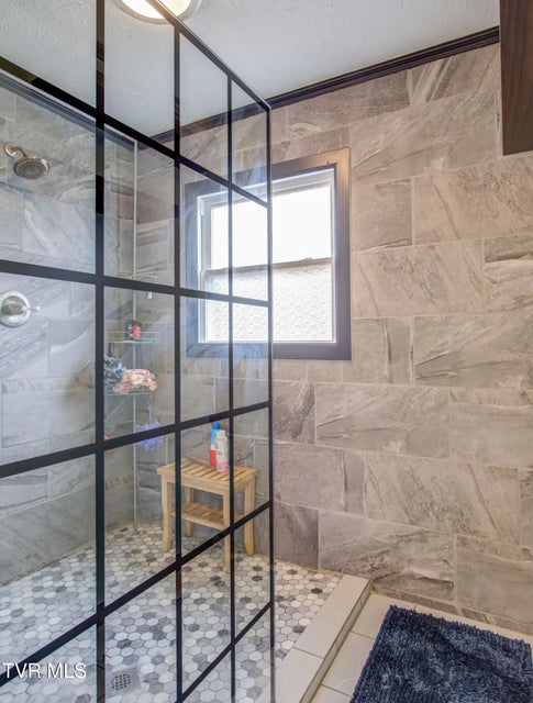 Photo #25: 304 Deerfield Drive