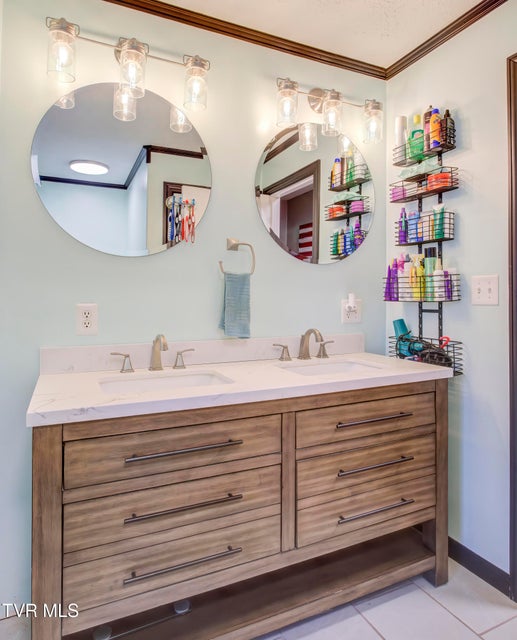 Photo #23: 304 Deerfield Drive