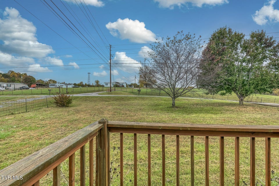 Photo #3: 1122 Anderson Loop