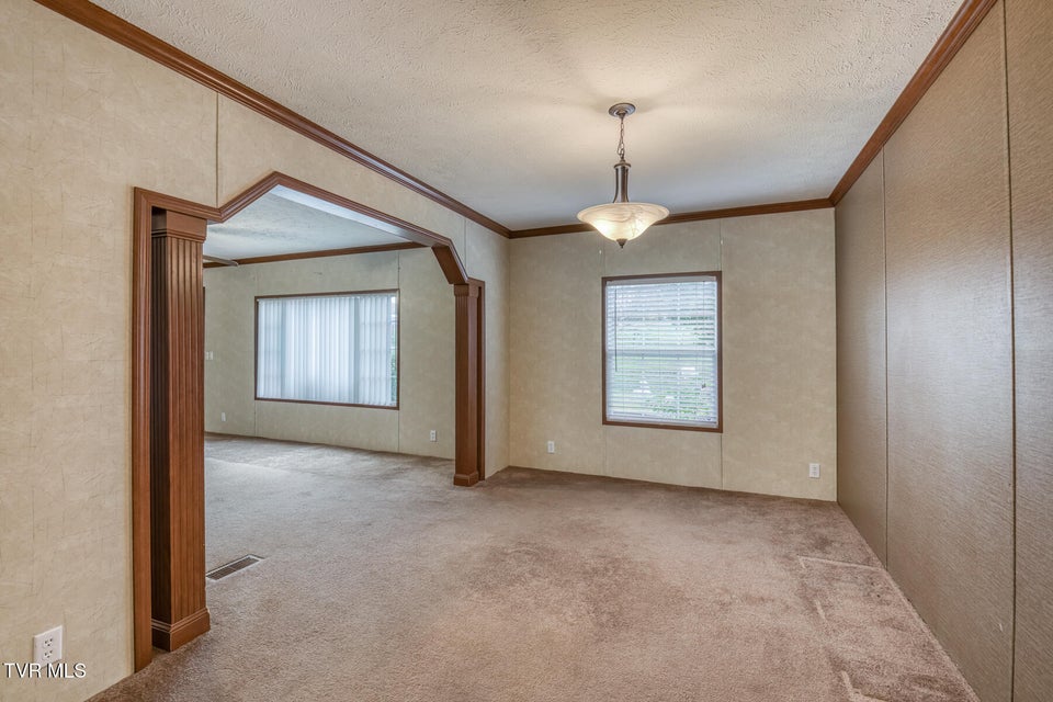 Photo #13: 1122 Anderson Loop