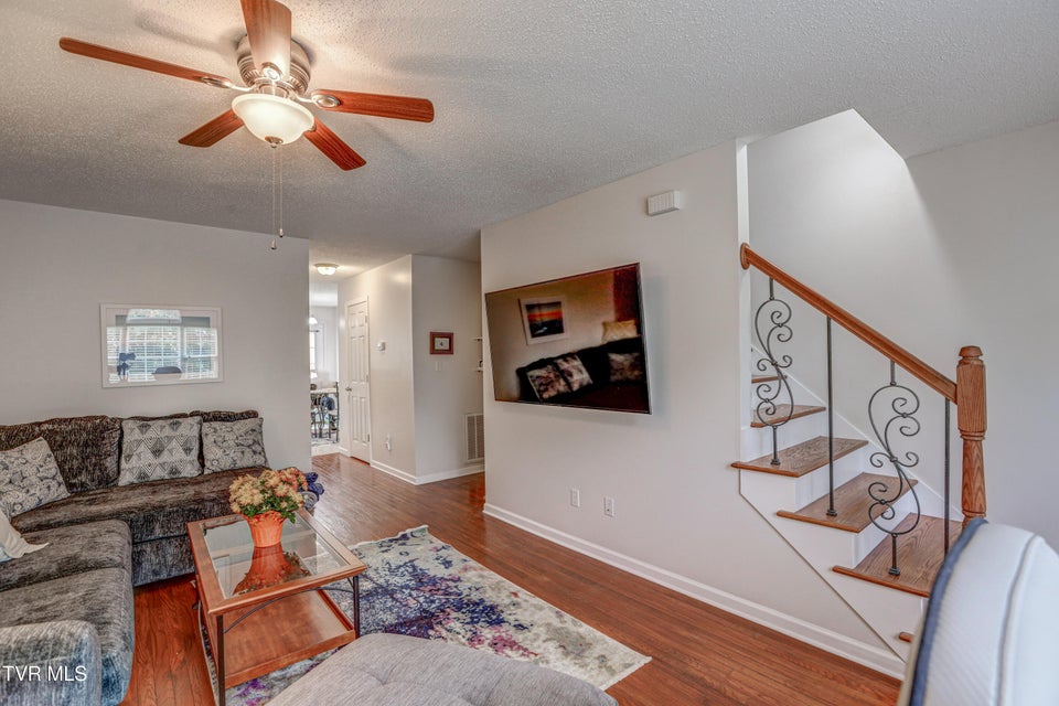 Photo #5: 119 Amanda Lane