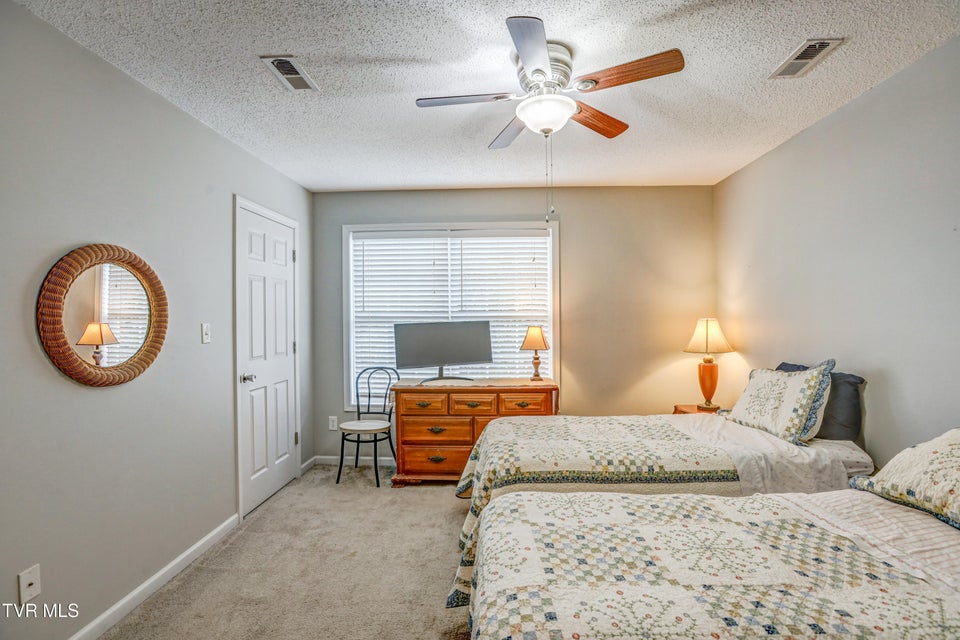 Photo #18: 119 Amanda Lane