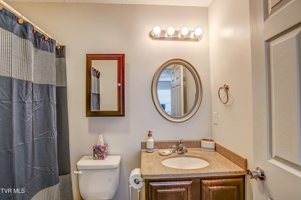 Photo #19: 119 Amanda Lane