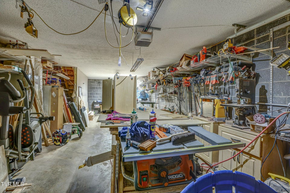 Photo #27: 119 Amanda Lane