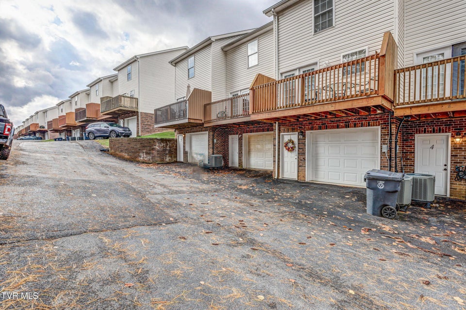 Photo #29: 119 Amanda Lane