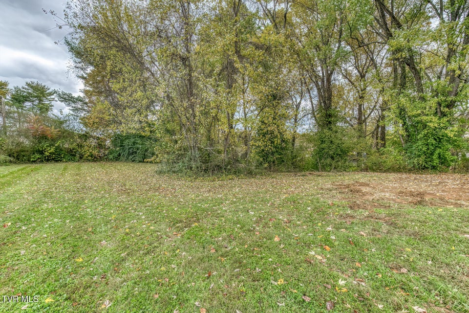 Photo #26: 196 Hopper Road