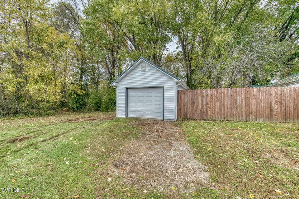 Photo #27: 196 Hopper Road