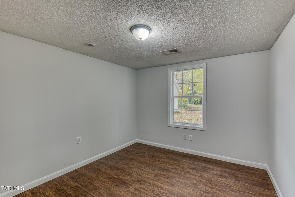 Photo #18: 196 Hopper Road